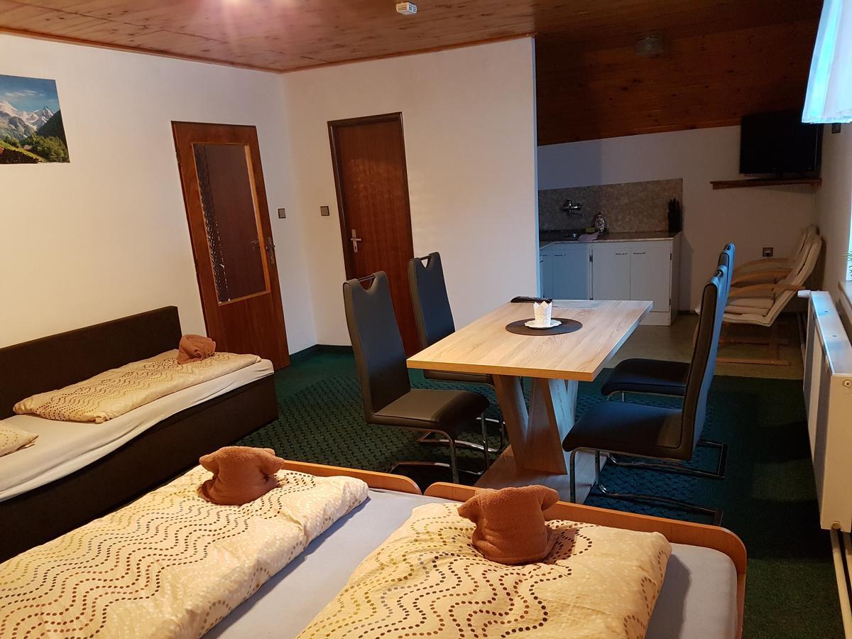 Ubytování v soukromí - U Hlinků Horní Maršov Exterior foto